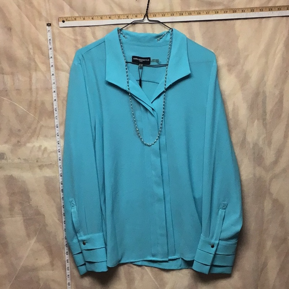 Women’s blouse